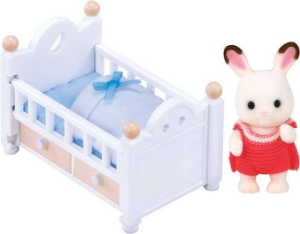 Poza cu Sylvanian Families-Set Patut Bebe Iepuras Chocolate